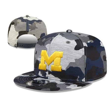 Michigan Wolverines Snapback Hat